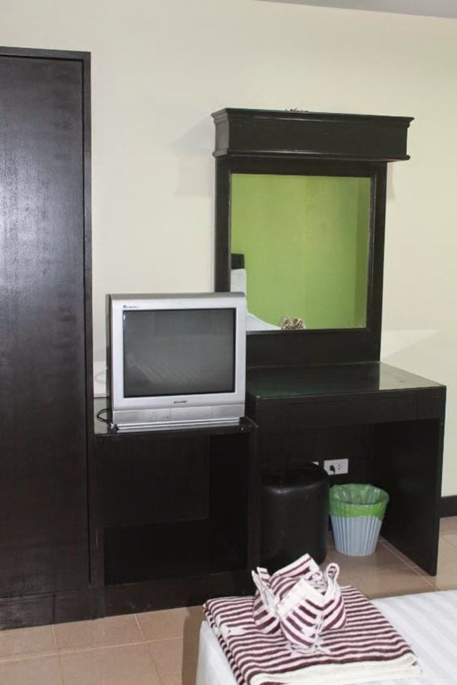 Ash Lodge Patong Esterno foto