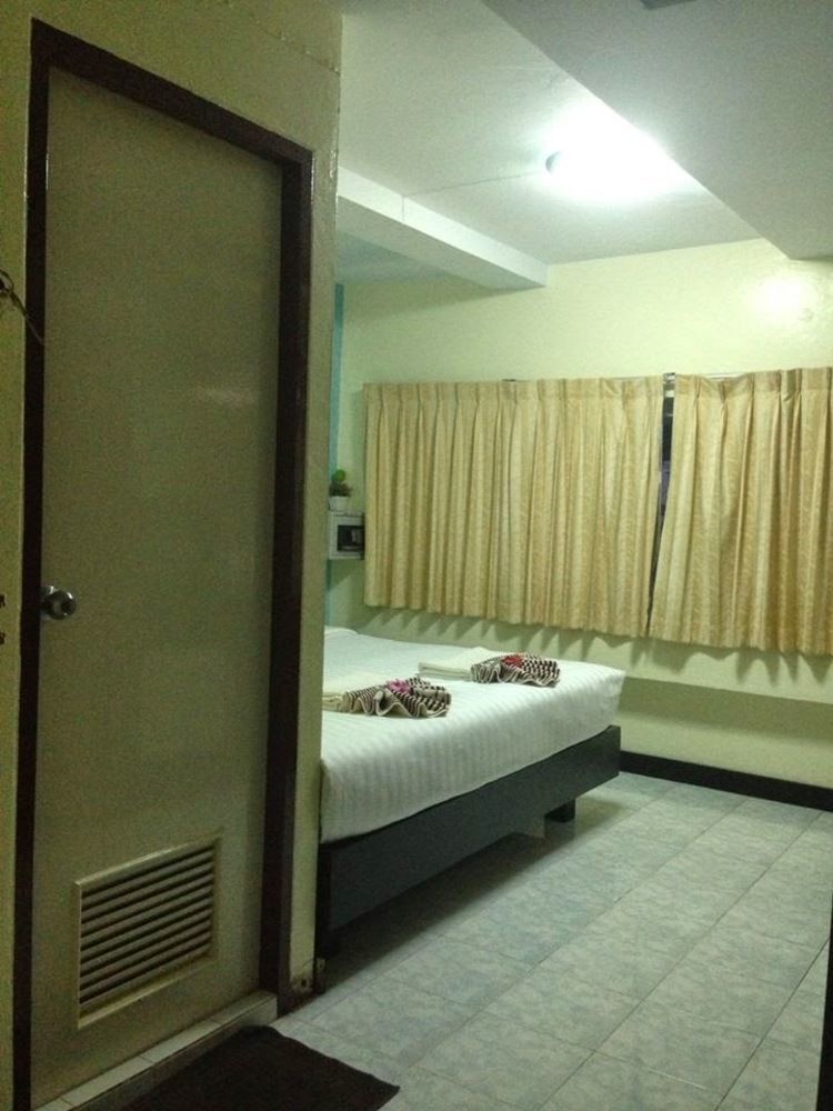 Ash Lodge Patong Esterno foto