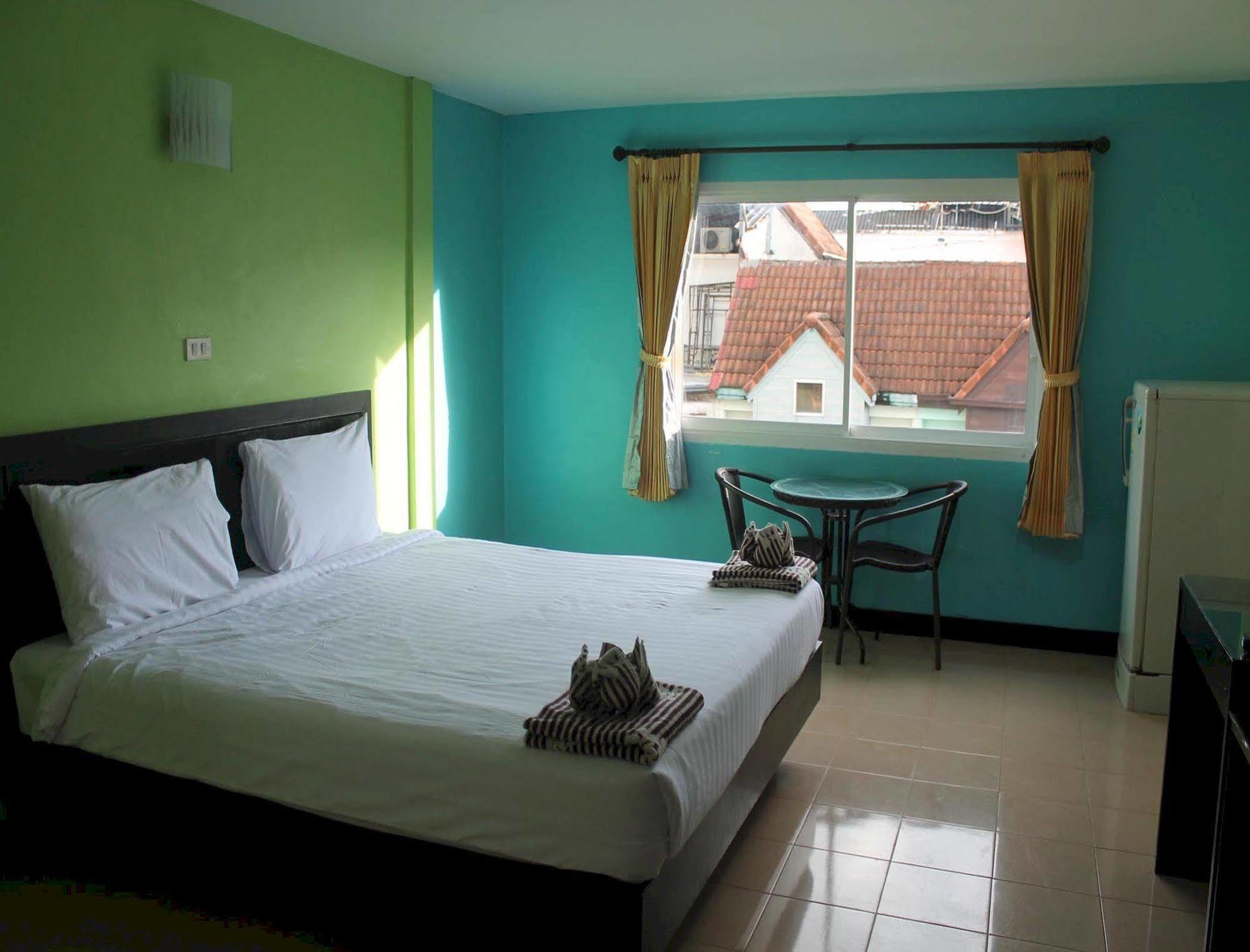 Ash Lodge Patong Esterno foto